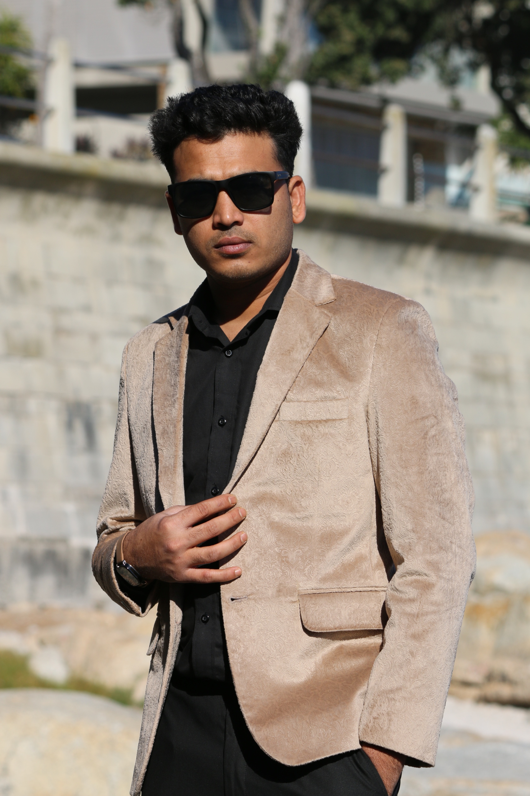 Smart Tailor's Sahara Sand custom velvet blazer, front view, showcasing light beige colour and modern fit.